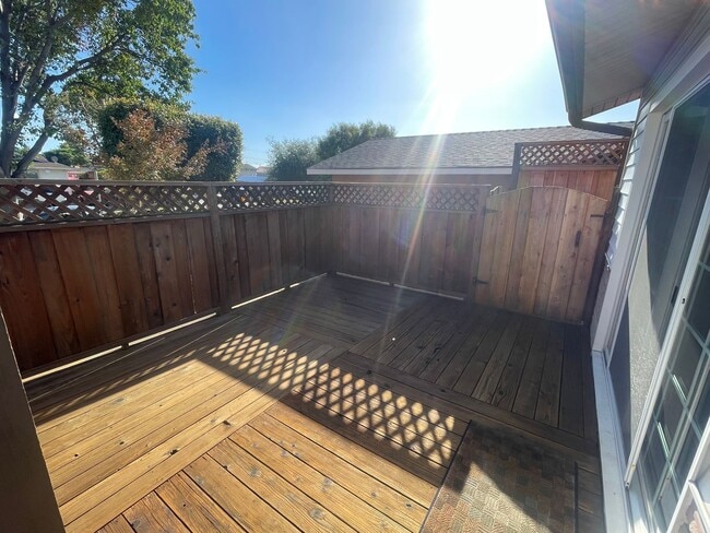 Photo - SAN JOSE - Beautifully Maintained 2/1 Sing... House