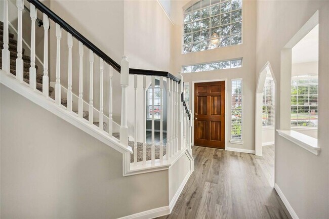 Foto del edificio - 14611 Wynbourn Way