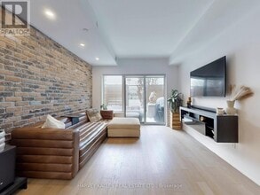 Building Photo - 138 St Helens Ave