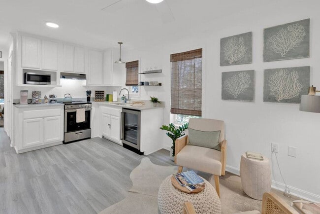 Building Photo - 1414 County Hwy 283 S