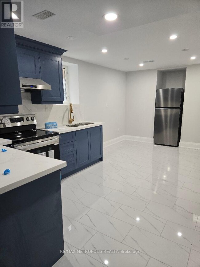 Building Photo - 1136 Enchanted Crescent