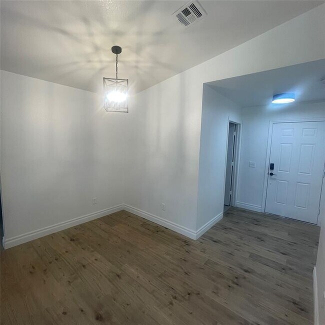Foto del edificio - 1816 NW 146th St