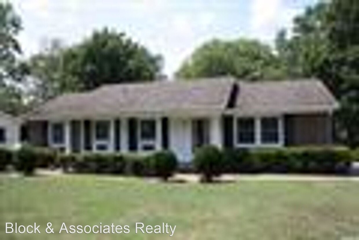 Foto principal - 3 br, 2 bath House - 4325 Tipperary Drive