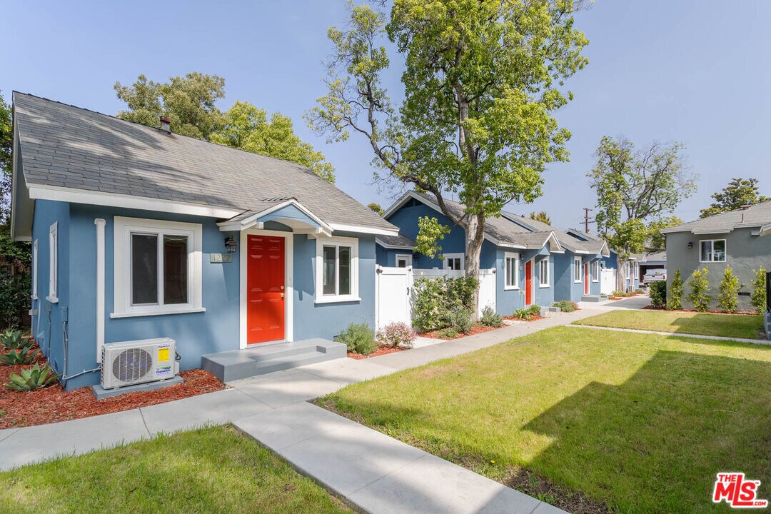 Foto principal - 1227 E Harvard St