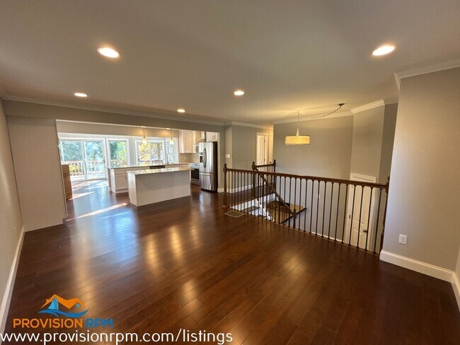 Foto del edificio - 625 Edwards Rd