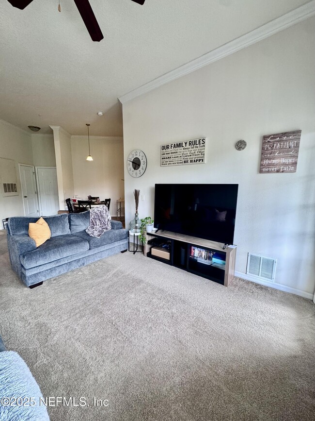 Foto del edificio - 12700 Bartram Park Blvd