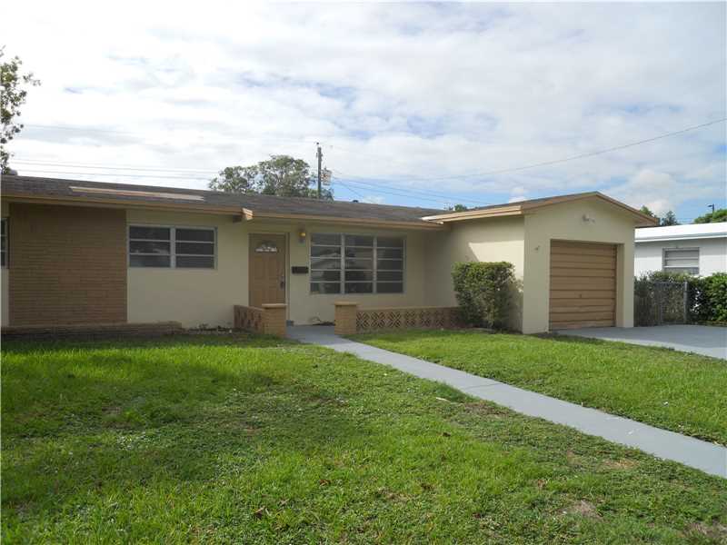 Primary Photo - 7140 SW 5th Ct