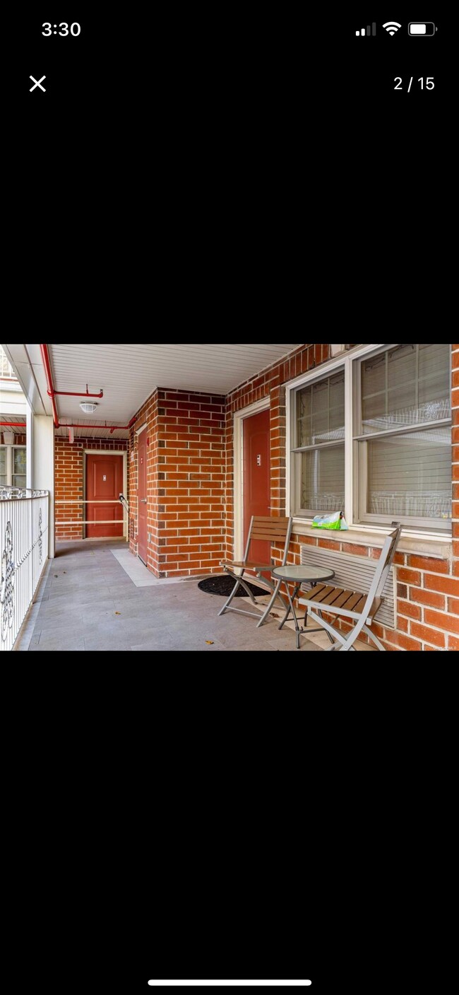 Foto del edificio - 8515 120th St