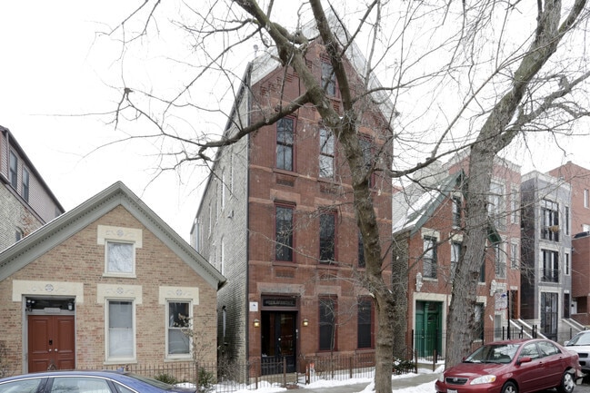 Building Photo - 1059 N Hermitage Ave