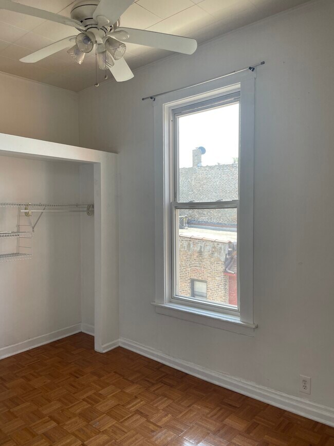 Building Photo - 1132 W Taylor St