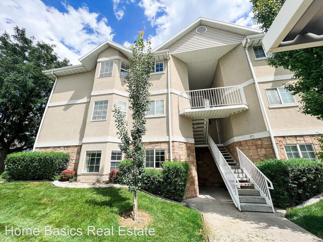 Foto principal - 2 br, 2 bath House - 1008 W 1360 S