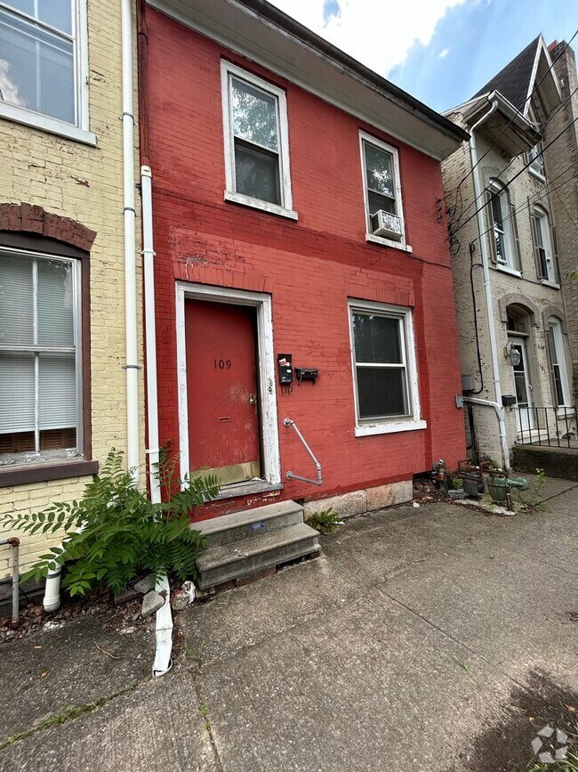 Building Photo - 109 N Arch St