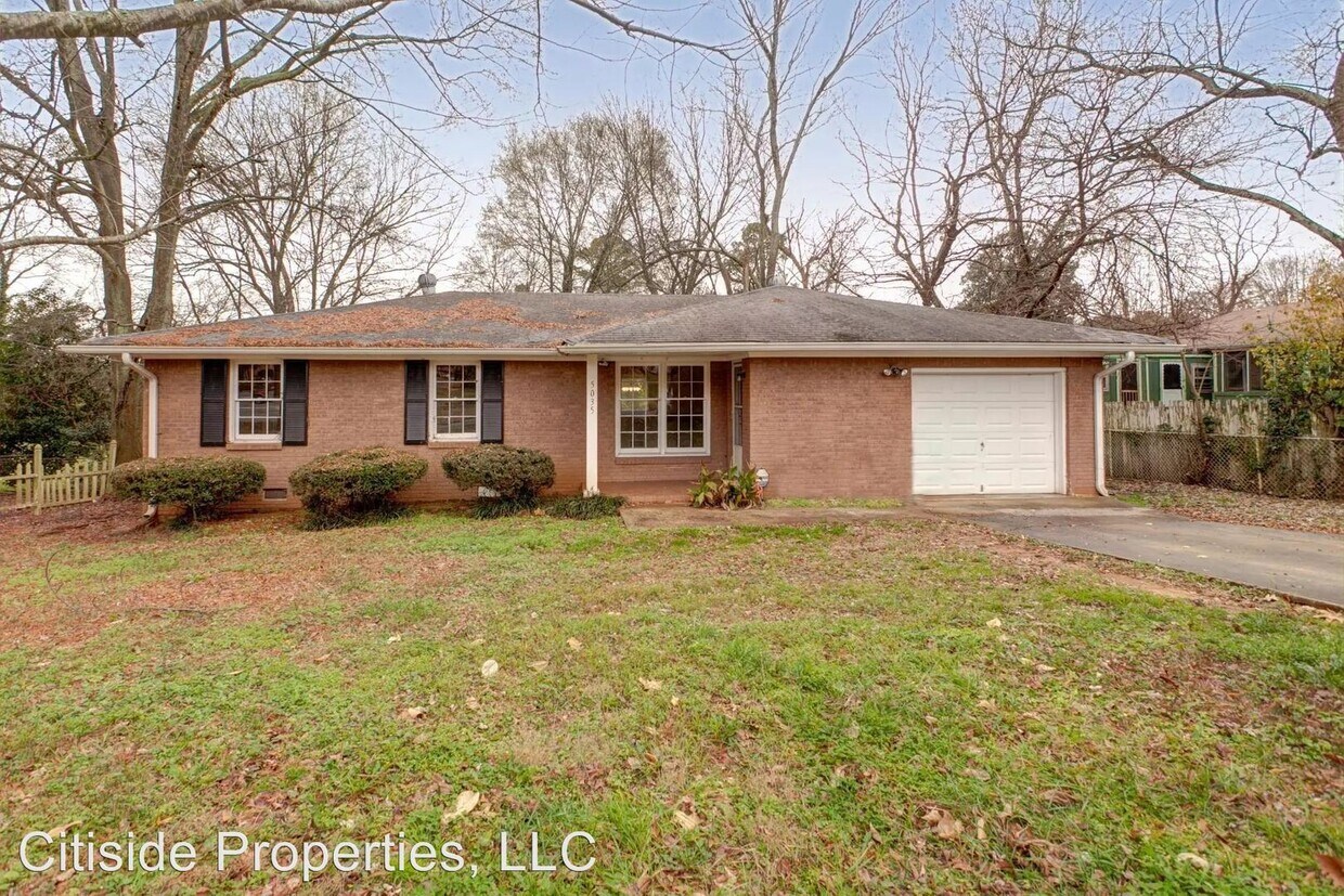 Primary Photo - 3 br, 2 bath House - 5035 W Mountain St