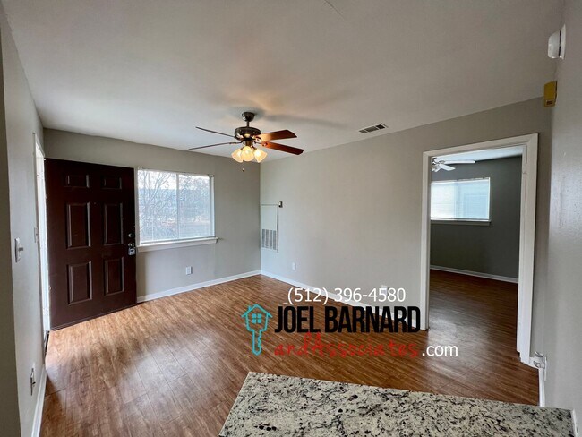 Building Photo - 1632 Post Road 4-Plex