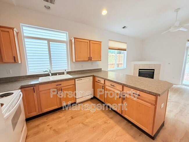 Foto del edificio - 11706 NW 28th Ave