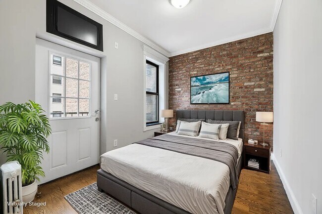 Building Photo - 437 W 53rd St