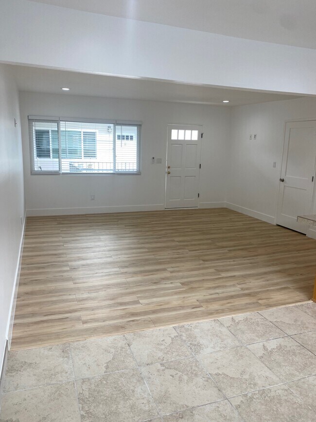 Foto del edificio - 1318 Amethyst St