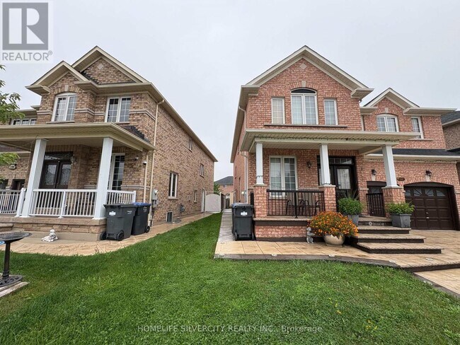 Photo du bâtiment - 102 Earlsbridge Blvd