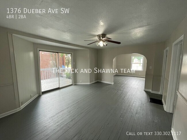 Building Photo - Large four bedroom 2 bathroom home for rent