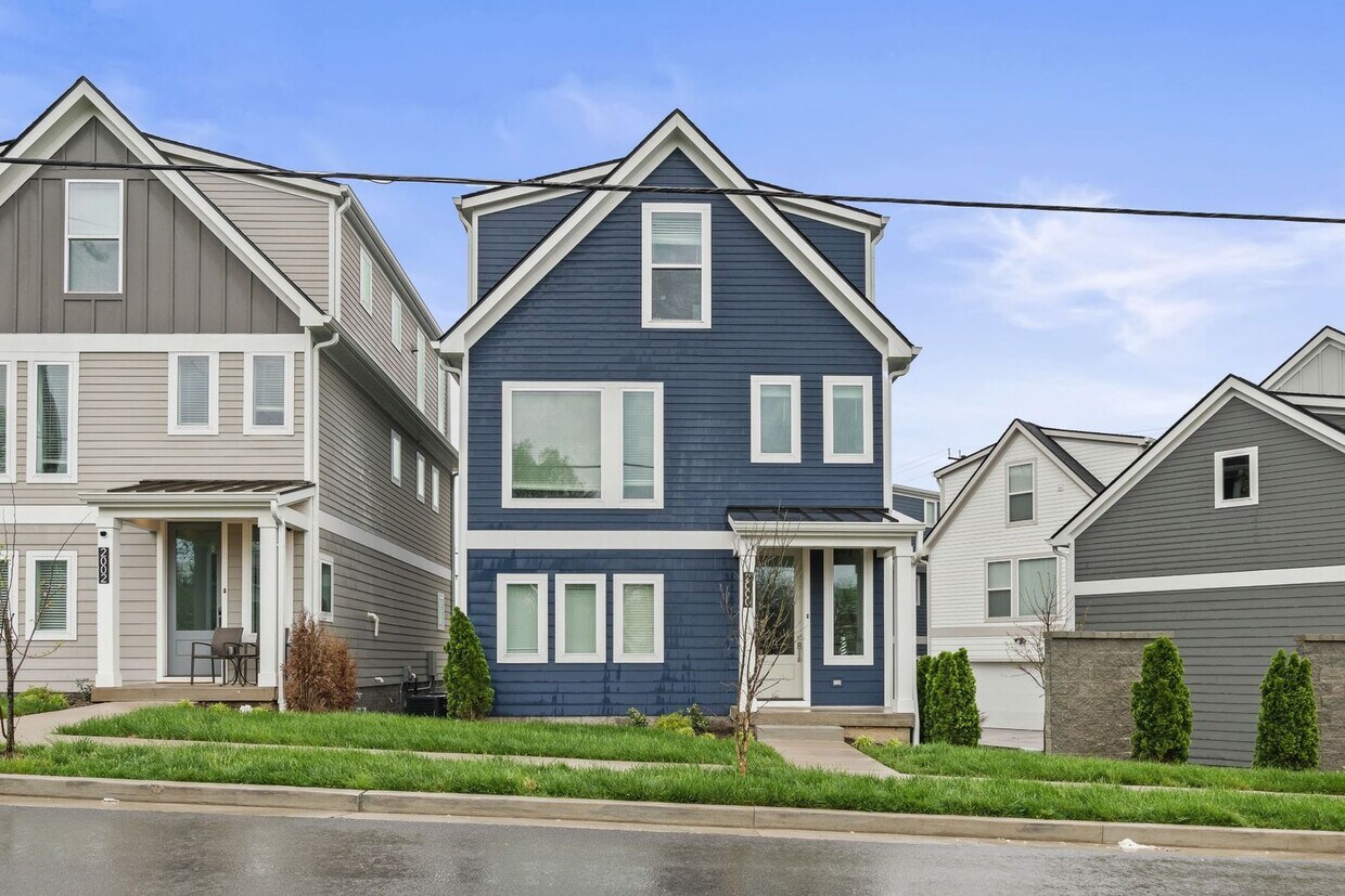 Primary Photo - Manchester Heights New Construction