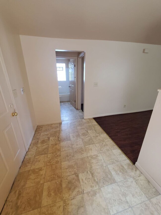 Foto del edificio - 2624 N 6th St