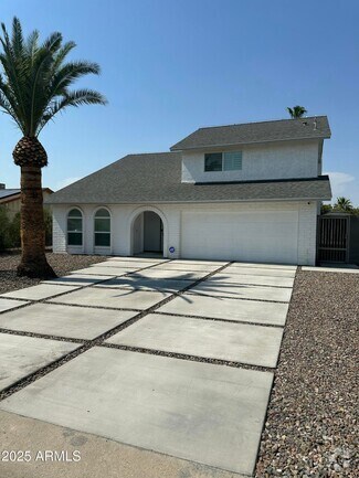 Building Photo - 4820 W Christine Cir