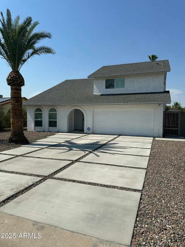 Primary Photo - 4820 W Christine Cir