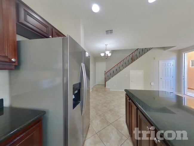 Building Photo - 3643 Sanwood St