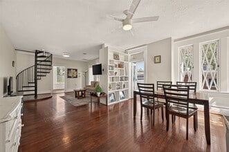 Building Photo - 324 W Alabama St