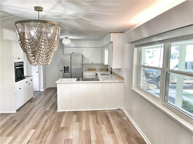 Foto del edificio - 2055 Cline Ave