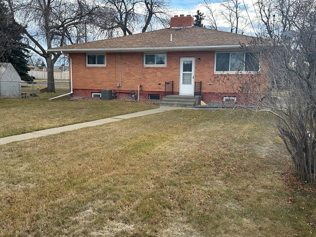 Building Photo - 3521 2nd Ave N