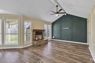 Building Photo - 820 Brookhaven Dr