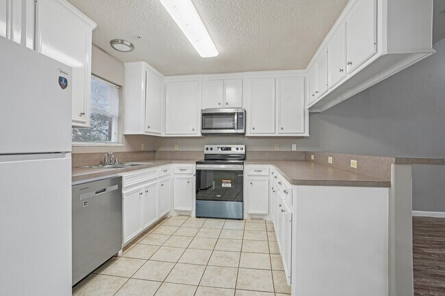 Foto del edificio - 100 Westpark Dr