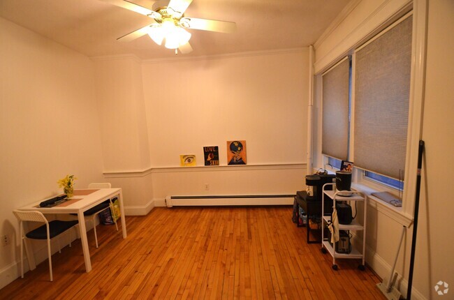 Building Photo - 41 Symphony Rd