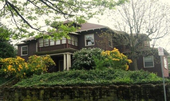 Foto principal - Sullivan Apartments
