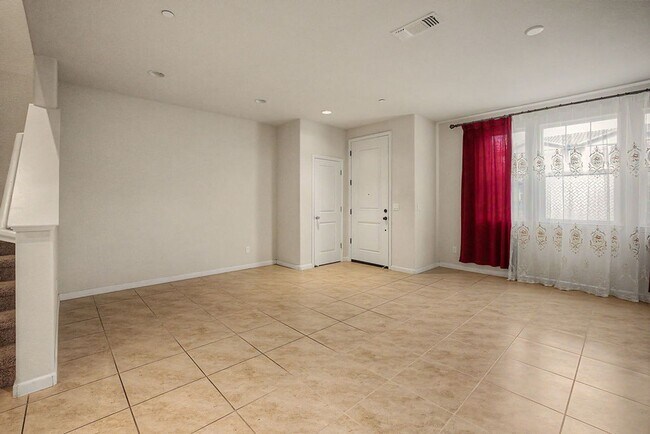 Foto del edificio - 15137 Breckinridge Ave