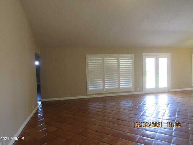 Foto del edificio - 7209 W Paradise Dr
