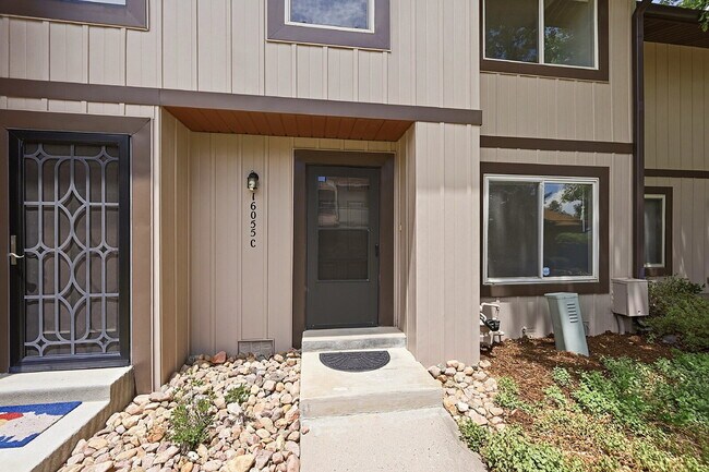 Building Photo - $2,040.95, 2-bed, 2-bath in Aurora with in Unit Laundry!