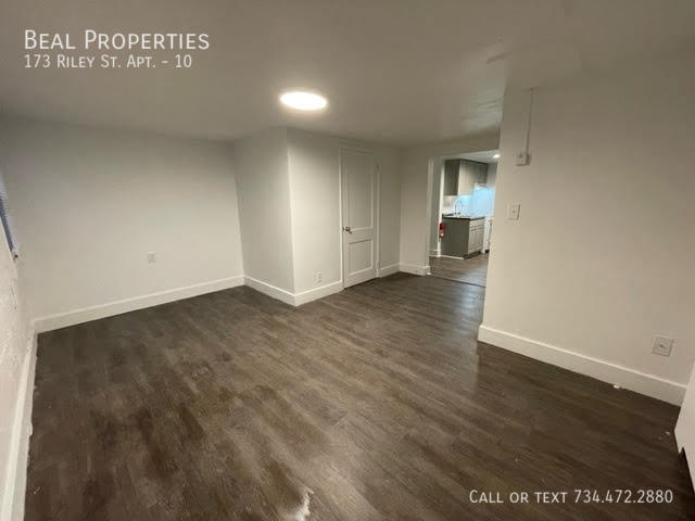 Foto del edificio - 173 Riley St