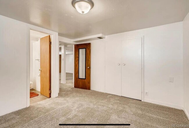 Foto del edificio - 3139 S Emerson St
