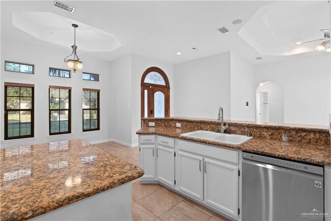 Foto del edificio - 31 Midlands Cir