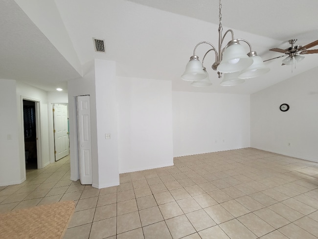 Foto del edificio - 1210 4 Mile Rd