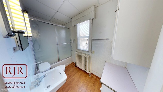 Building Photo - 1 br, 1 bath Apartment - 615 N 5th St #2