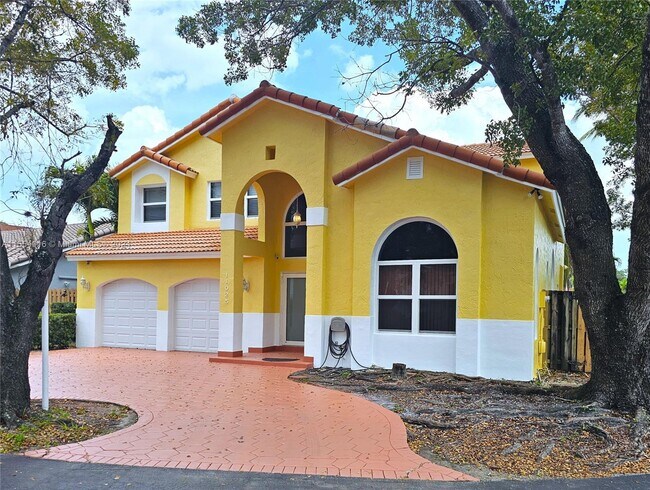 Building Photo - 11025 SW 156th Pl