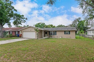 Building Photo - 106 Lake Judy Lee Dr