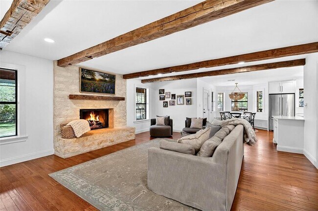 Foto del edificio - 301 Medlin Creek Loop