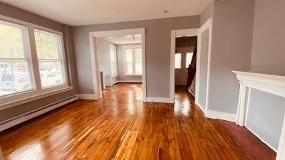 Foto principal - 373 Crown St