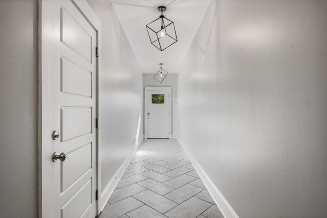 Foto del edificio - 4604A Michigan Ave