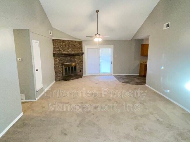 Building Photo - 6324 Woodgreen Dr