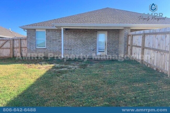 Building Photo - Beautiful 3-Bedroom House – A Place to Cal...